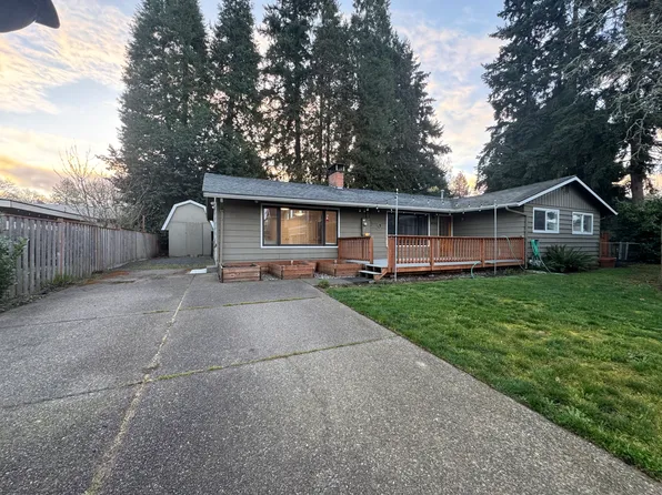 16748 SW Kavitt Ln, Beaverton, OR 97078