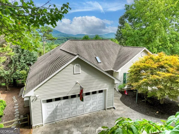 105 Tonto Dr, Ellijay, GA 30540
