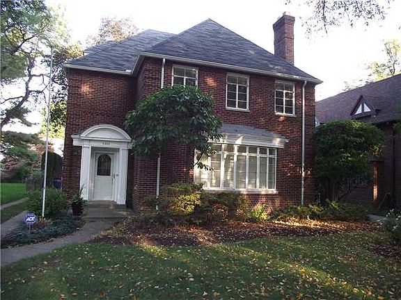 5th image of 2344 Barrington Dr