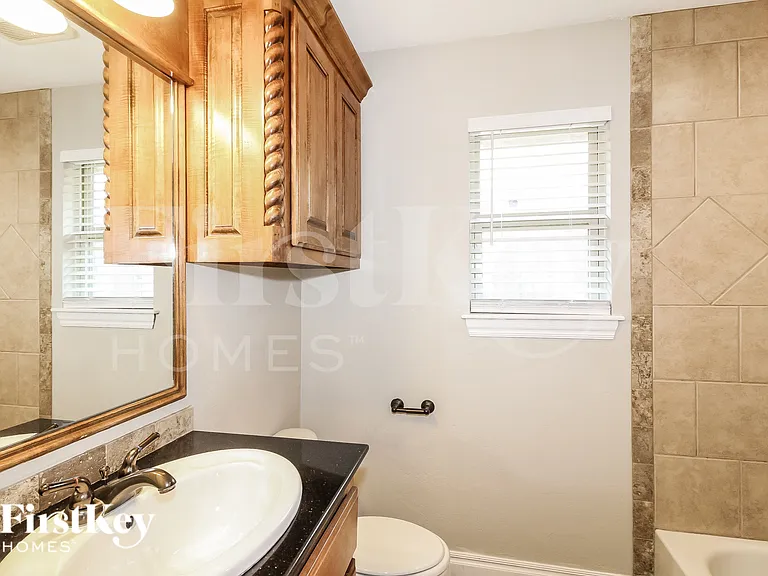 2604 Busheywood Dr — Photo 14