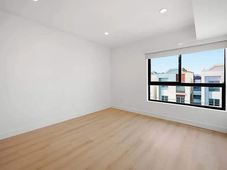 Hi Point Terrace by Wiseman — Photo 256