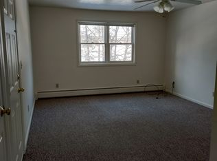 10 Deer Path, Contoocook, NH 03229