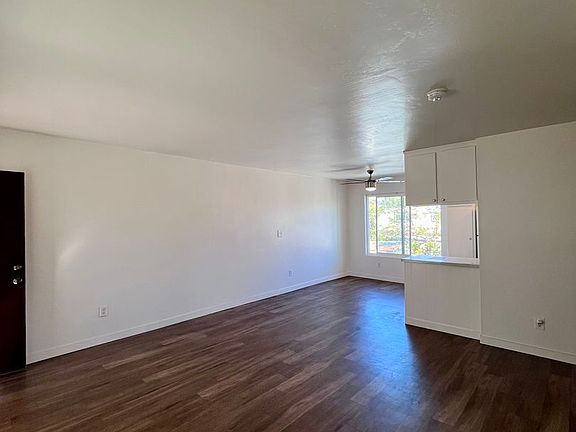 3rd image of 4502 40th St APT 5