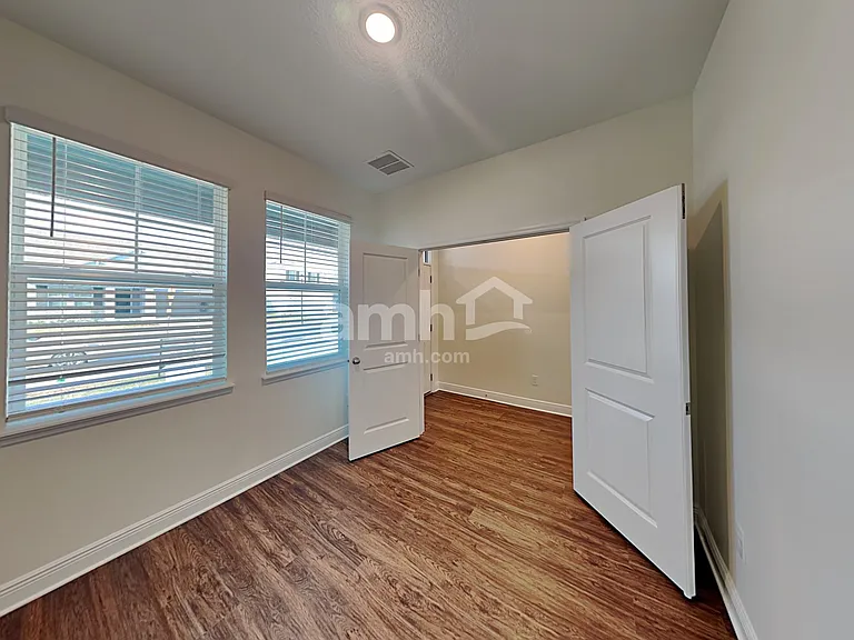 1179 Sky Lakes Dr — Photo 11