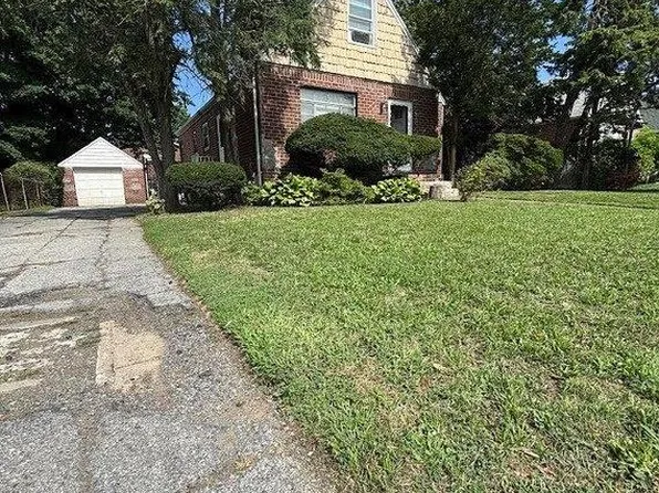 119-44 228th Street, Cambria Heights, NY 11411