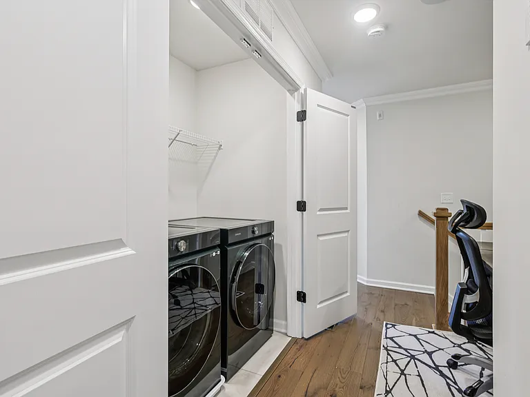 21 Dahlia Dr — Photo 30