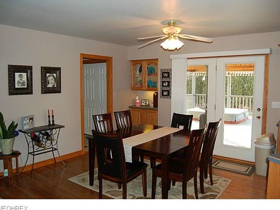 4th image of 360 Eastwood Dr