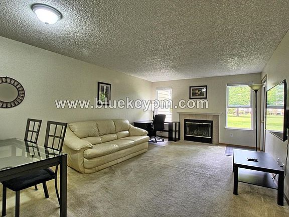 3rd image of 13216 NE Salmon Creek Ave Unit S5