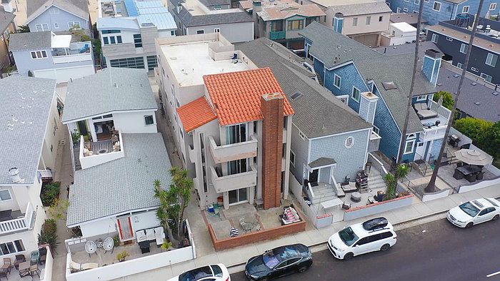 1st image of 929 W Balboa Blvd #B