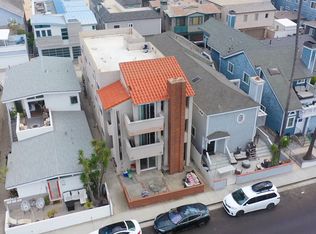 929 W Balboa Blvd #B, Newport Beach, CA 92661