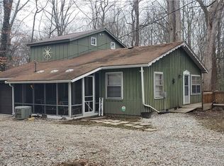 9904 Hi Ridge Trl, Spencer, IN 47460