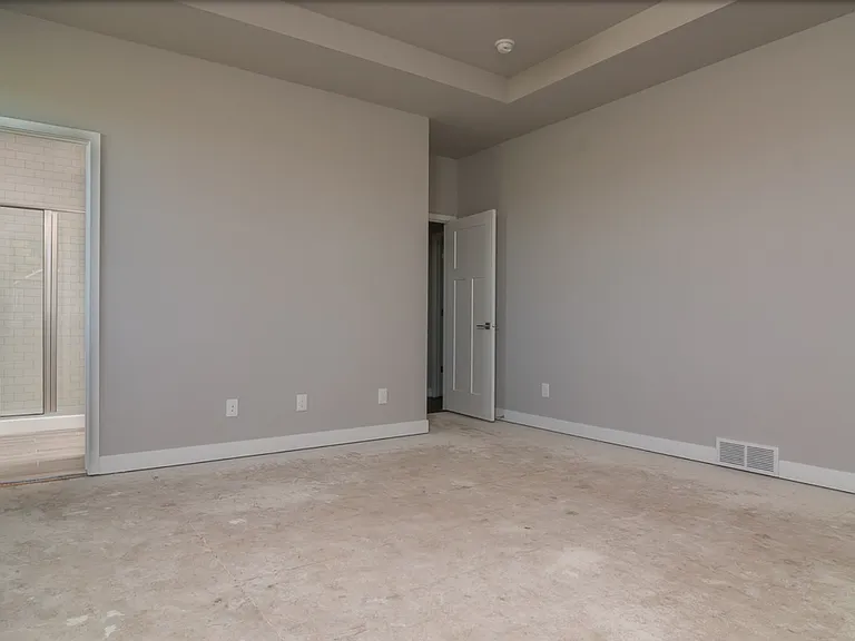 615 Clear Pond Way — Photo 11