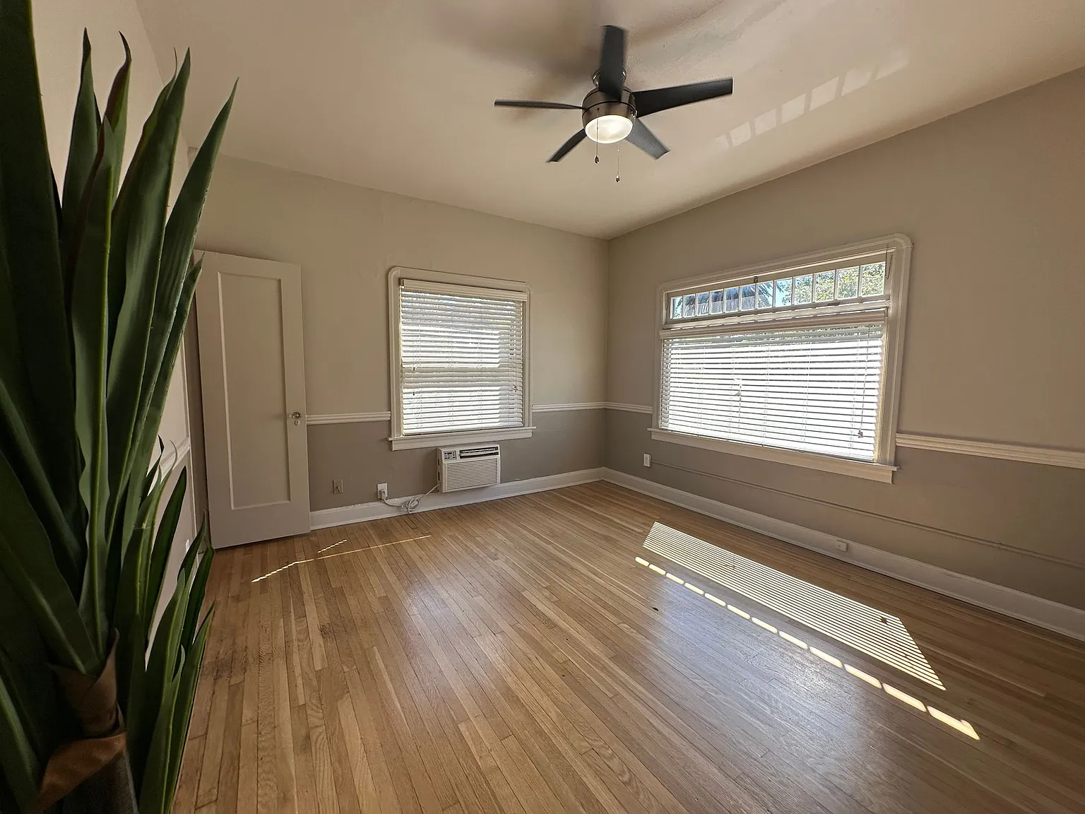 1705 N Street — Photo 3
