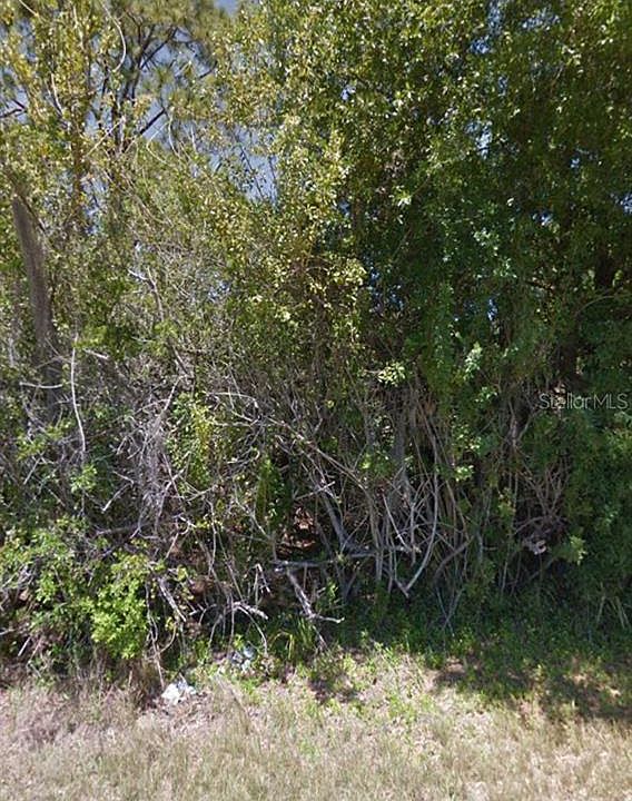 1st image of 357 Gaynor Ln
