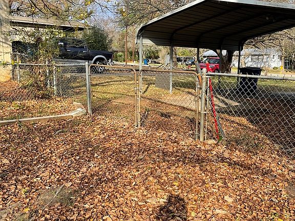 5th image of 412 Maryland Dr