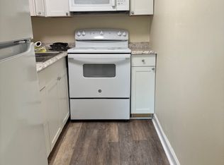 121 W 1st St, Salem, VA 24153