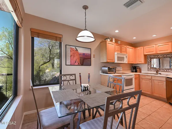 6655 N Canyon Crest Dr Unit 7142, Tucson, AZ 85750