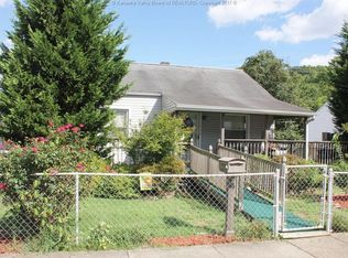 970 Elliot St, Saint Albans, WV 25177