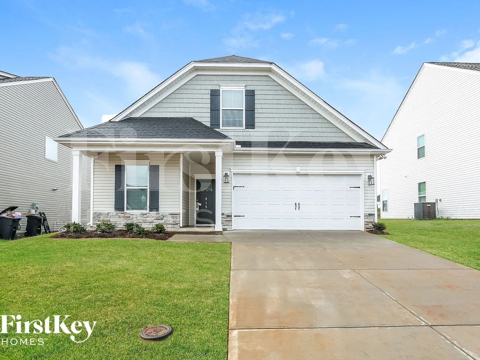 4 bed, 3.0 bath, 2025 sqft, $2,360 — Photo 1