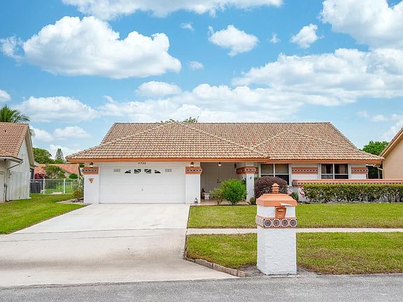 2nd image of 9735 Sun Pointe Drive