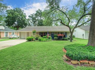 14027 Woodthorpe Ln, Houston, TX 77079