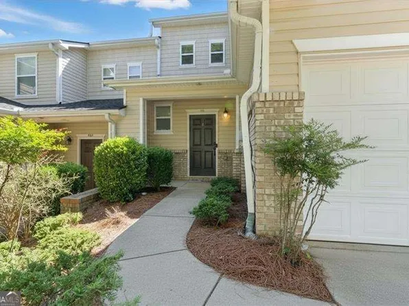 302 Oak Leaf Pl, Acworth, GA 30102