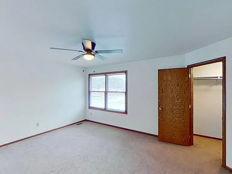 5101 Hickman Rd — Photo 13
