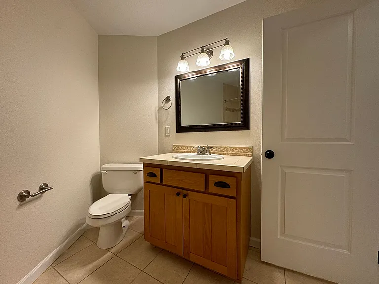 Westridge Apartments — Photo 75