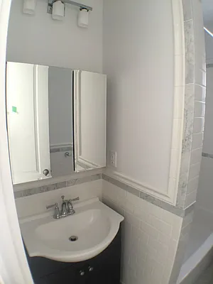 Rented by Newcastle Realty Services | media 26