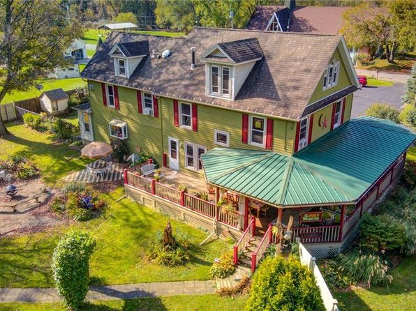 619 E Main St, Springville, NY 14141