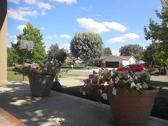 2nd image of 5214 Taylor Lane Ave
