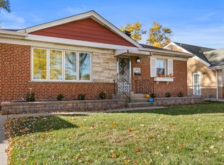 1624 Boeger Ave, Westchester, IL 60154