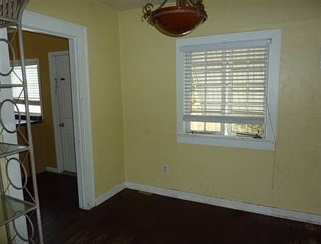 5th image of 426 N B St