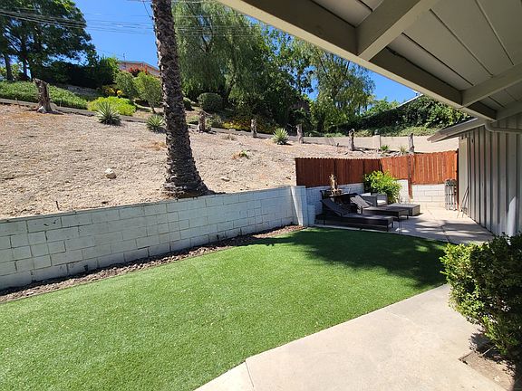 4th image of 5027 Calderon Rd