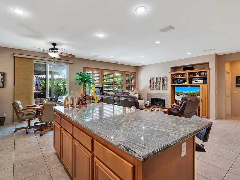 49975 Eastwood Ln — Photo 11