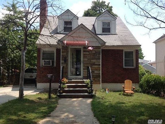 2nd image of 544 N 2nd St