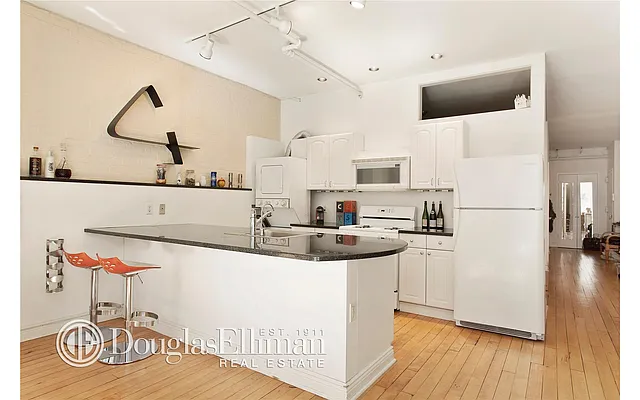 Rented by Douglas Elliman | media 11