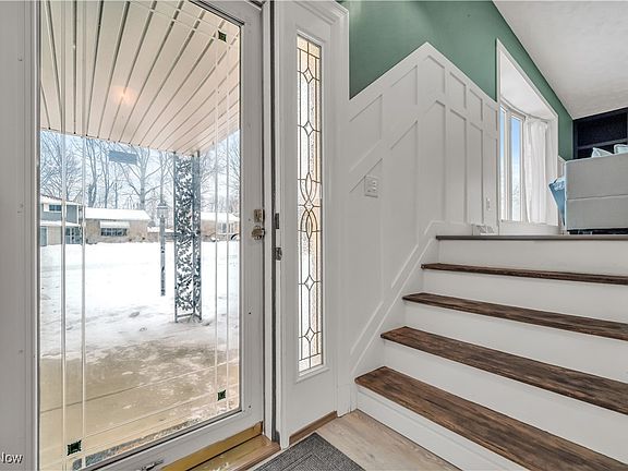 2nd image of 6108 Cabrini Ln