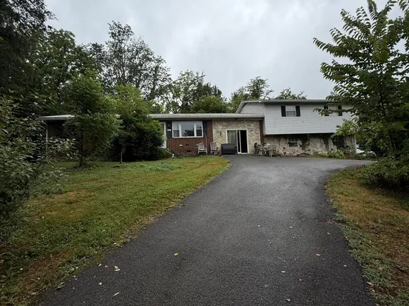 287 Lone Mountain Rd, Tazewell, TN 37879
