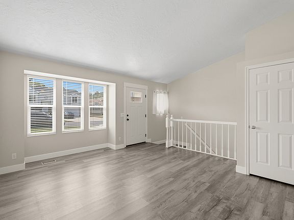 5th image of 5475 S Crossbow Cir