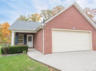 5212 Avery Woods Ln, Knoxville, TN 37921