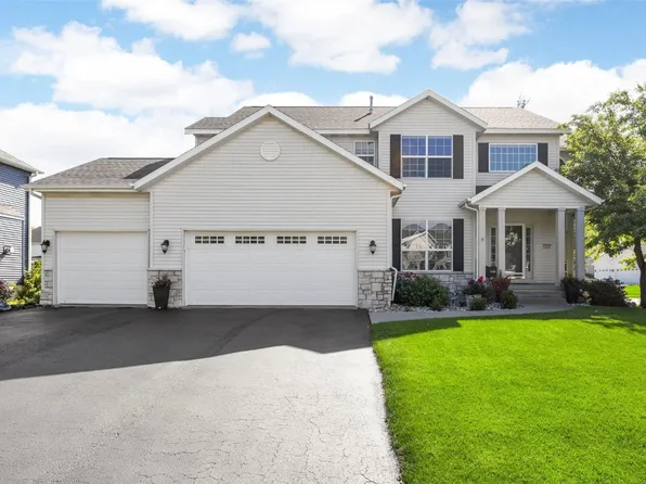 2055 Newcastle Rd, Marion, IA 52302