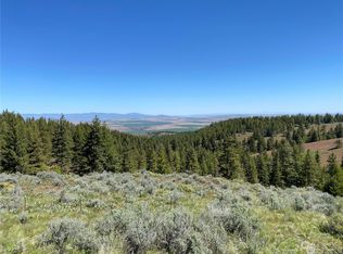 406 Hummingbird Rd, East Wenatchee, WA 98802