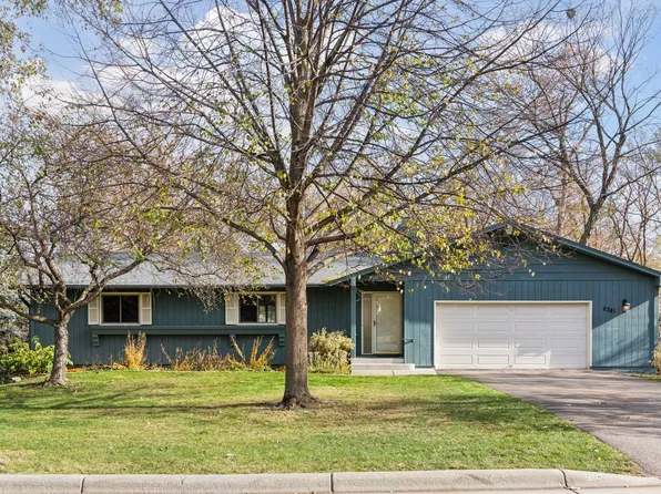 6241 Dogwood Ave, Excelsior, MN 55331