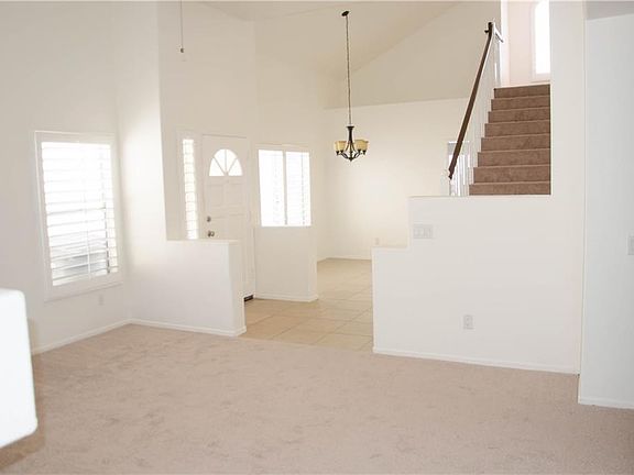 4th image of 769 Zaphiro Ct