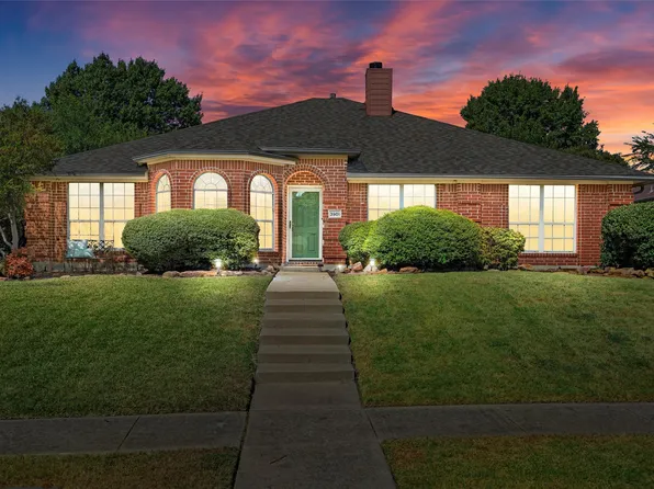 3901 Pointe Loma Dr, Rowlett, TX 75088