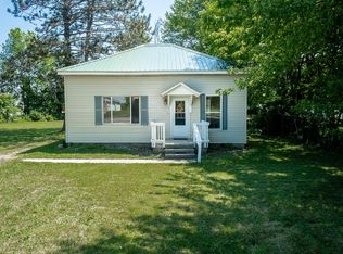 410 N Newton St, Middleton, MI 48856