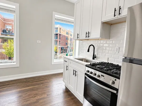 2315 N Milwaukee Ave #19-B, Chicago, IL 60647