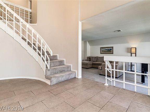 4th image of 5040 Mesa View Dr