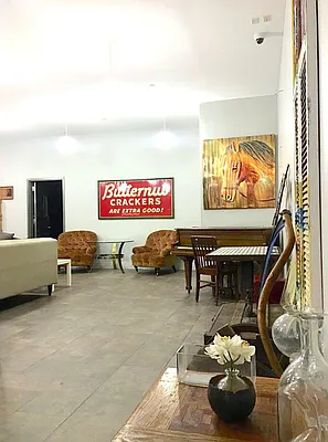 Rented by City Vista Inc | media 71